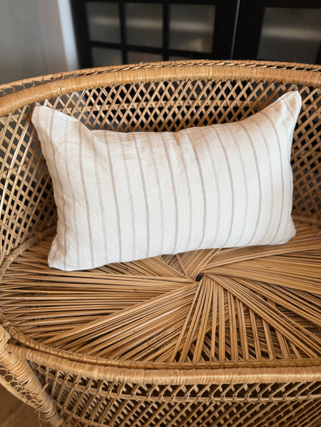 12” x 20” Linen Farmhouse Lumbar Decorative Throw Pillow Cover