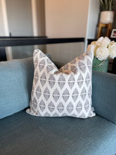 Load image into Gallery viewer, 20” x 20”  White and Black Boho Diamond Throw Pillow